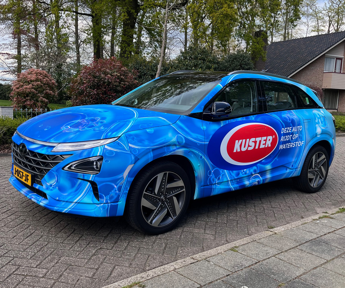 Y-sign carwrapping 2